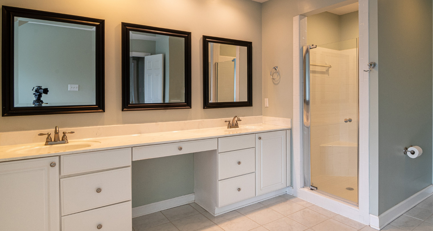 Read more about the article Jak urządzić łazienkę idealną – funkcjonalność i styl w jednym